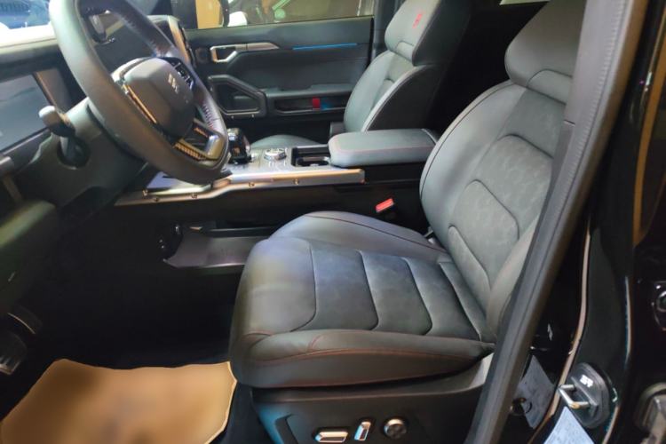 Used JETOUR Shanhai Traveler C-DM 2024 C-DM 208KM Mountain & Wilderness Edition
