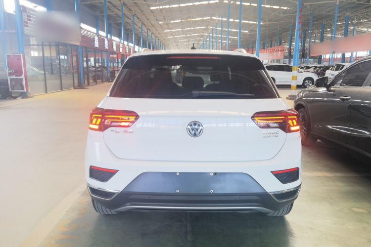 Used Volkswagen T-ROC 2019 230TSI DSG Two-Wheel-Drive Advanced Version China VI Standard Rear