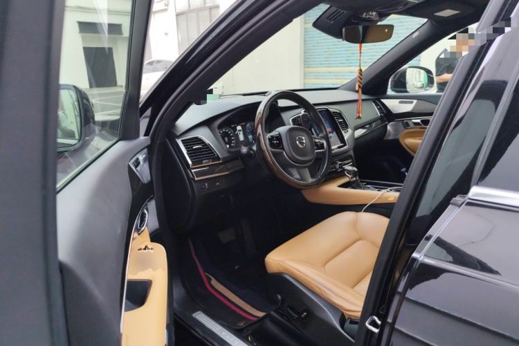 Used Volvo XC90 2018 T6 Zhiyi Edition 7-Seater