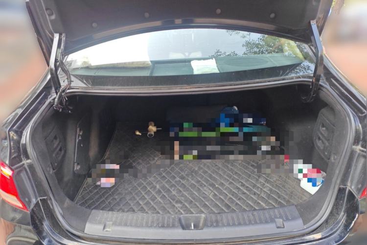 Used Haima Fumei 2014 M5 1.6L Manual Comfort Model Trunk