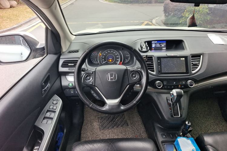 Used Honda CR-V 2015 2.4L two-wheel drive luxury version
