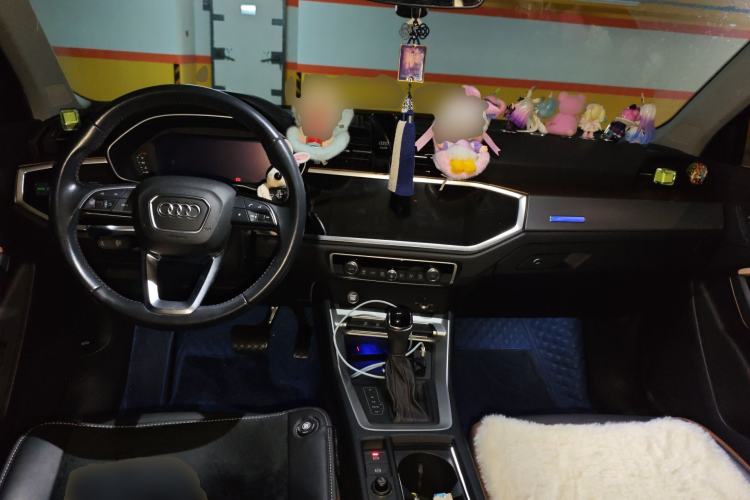 Used Audi Q3 2019 40 TFSI Fashionable and Elegant Model
