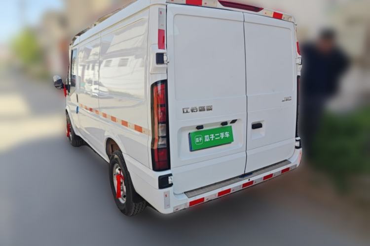 Used JMC Fushun 2023 2.0T Automatic Short-Wheelbase Low-Roof Commercial Van 2/3 Seats with Dual-Opening Tailgate Rear Left 45 Deg