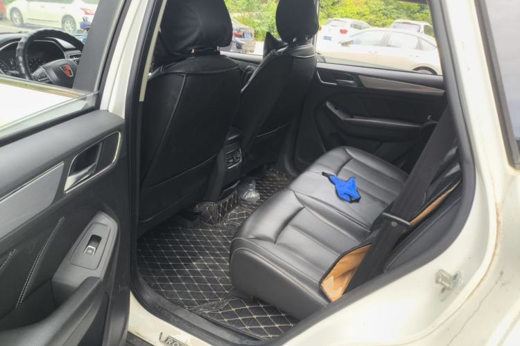 Used Roewe RX5 2018 20T Two-Wheel Drive Manual Flagship Edition
