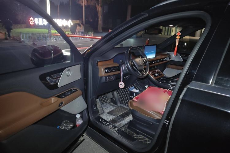 Used Lincoln Aviator 2020 3.0T V6 All-Wheel Drive Executive Version