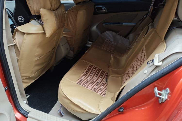 Used Baojun 610 2014 1.5L manual Comfort trim level