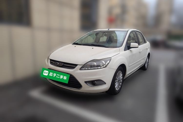 Used Ford Focus 2013 Sedan Classic 1.8L Automatic Fashion Edition