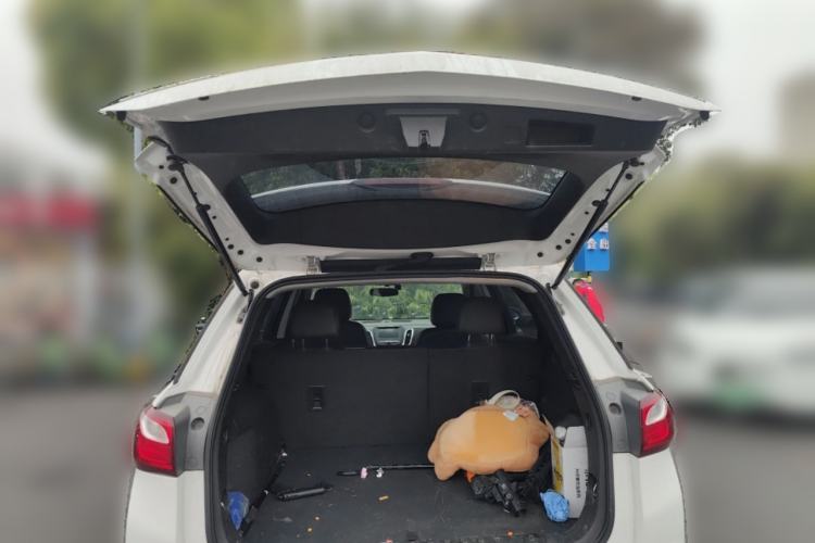 Used Chevrolet Equinox 2019 535T Automatic Lingjie Edition China VI Standard Trunk