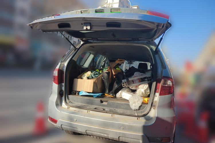 Used Foton Savana 2015 2.0T Manual Two-Wheel Drive Gasoline Luxury Edition 5 Seats