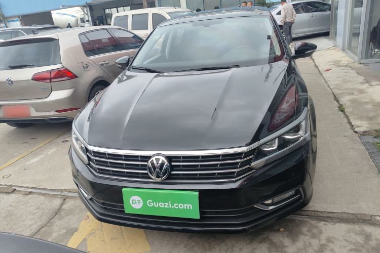 Used Volkswagen Passat 2017 330TSI DSG Luxury Edition
