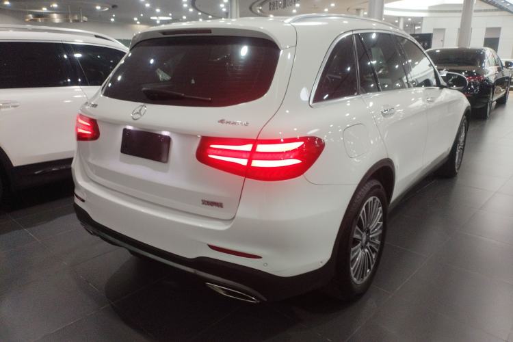 Used Mercedes-Benz GLC 2017 GLC 260 4MATIC Dynamic Edition Rear Right 45 Deg