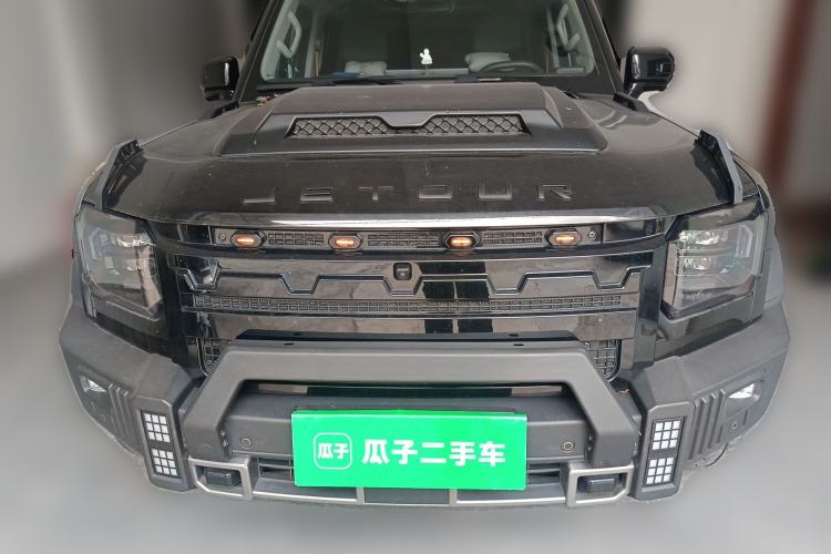 Used JETOUR Traveler 2023 2.0T Four-Wheel Drive Conqueror Front