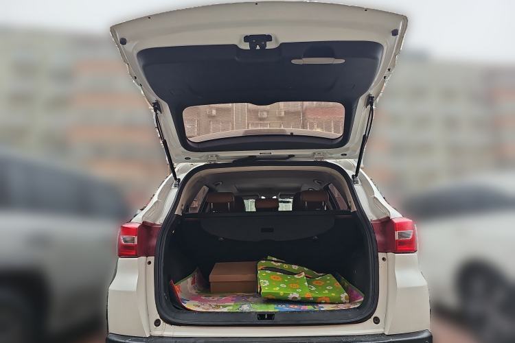 Used Dongfeng Fengdu MX5 2016 2.0L Automatic Flagship Edition