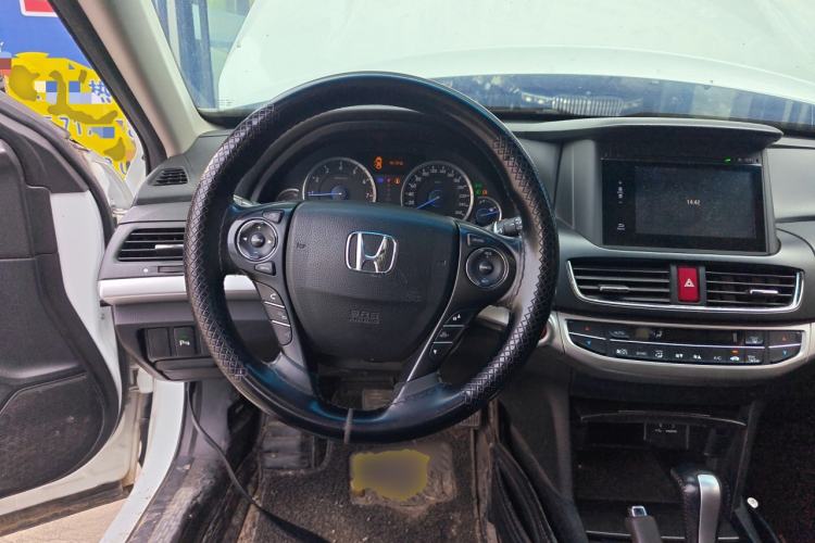 Used Honda Crosstour 2014 2.4L Luxury Edition