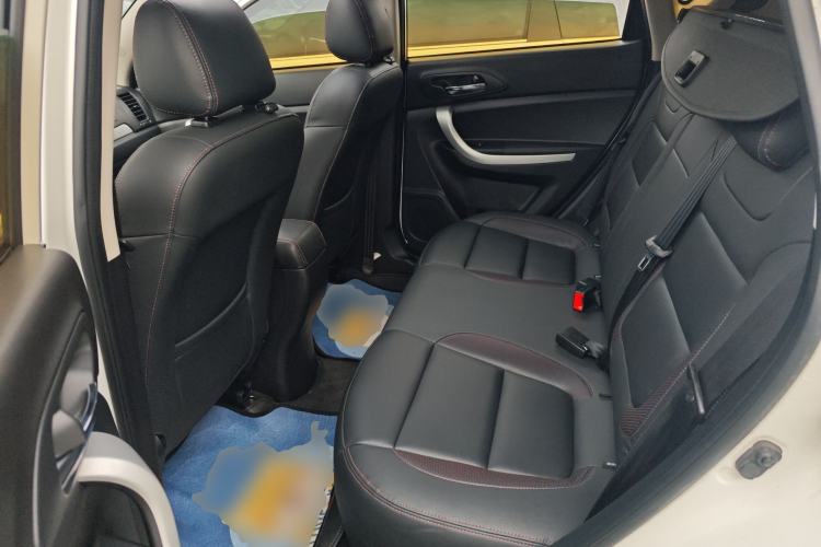 Used Changan CS35 2016 1.6L Automatic Luxury Model China V Standard
