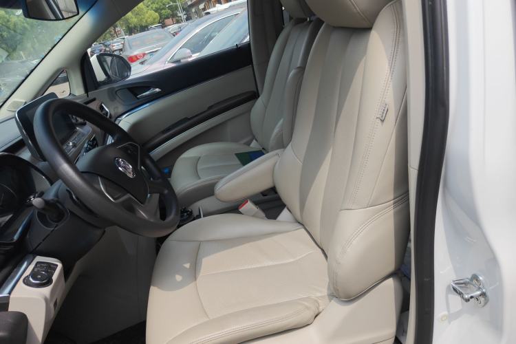 Used Buick GL8 2021 Land Cruiser Executive Class 652T Comfort Model
