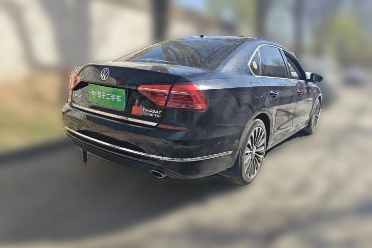 Used Volkswagen Passat 2016 330TSI DSG Prestige Edition Rear Right 45 Deg