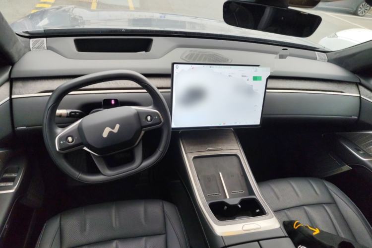 Used ONVO Luxeed L90 2025 Model—Max Six-Seater Version