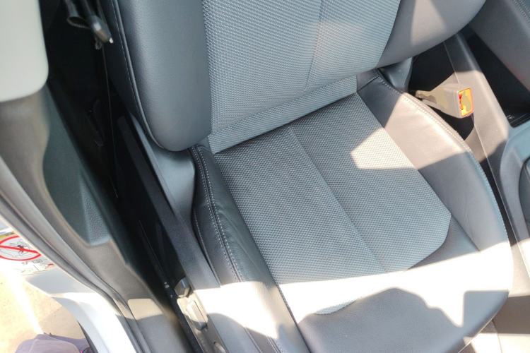 Used Audi Q2L 2021 35 TFSI Fashionable and Elegant Model
