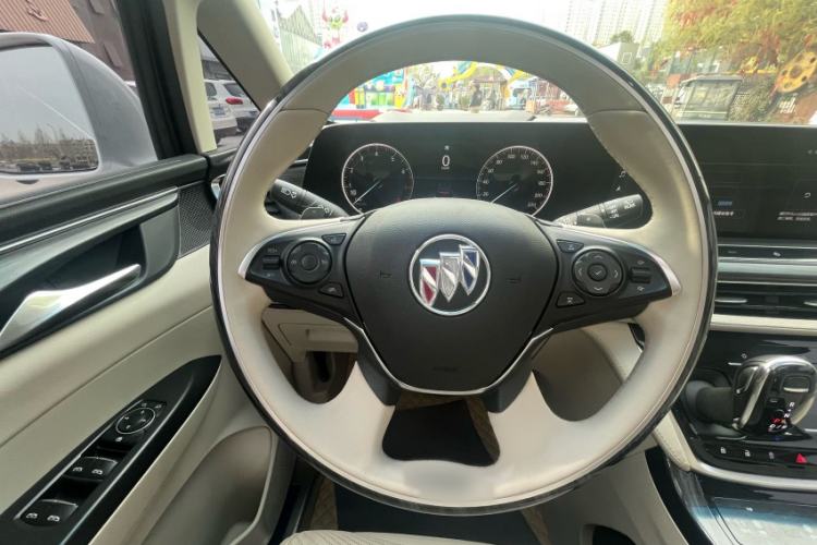 Used Buick GL8 2023 ES Lu Zun Comfort Model
