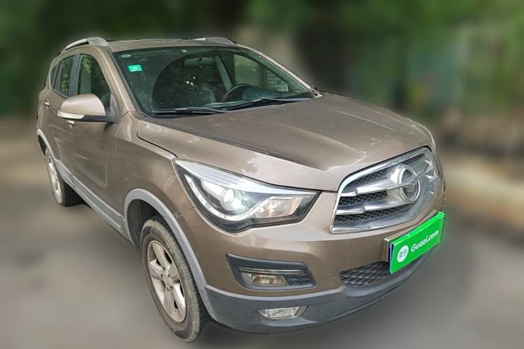 Used Haima S5 2015 1.6L Manual Luxury Model with Sunroof Front Right 45 Deg