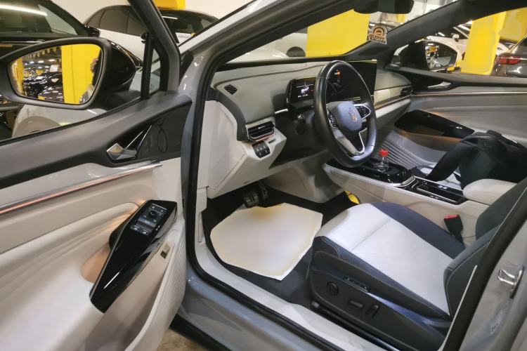 Used Volkswagen ID.4 CROZZ 2021 Long-Range PURE+ Two-Wheel Drive Version