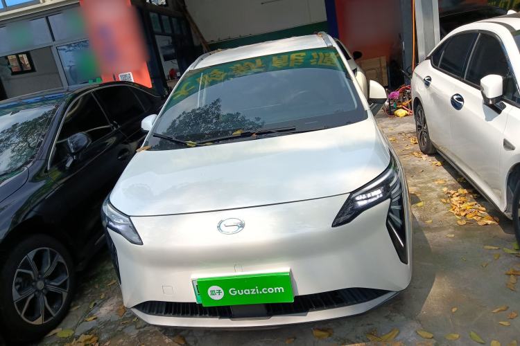 Used AION Y 2023 Younger
