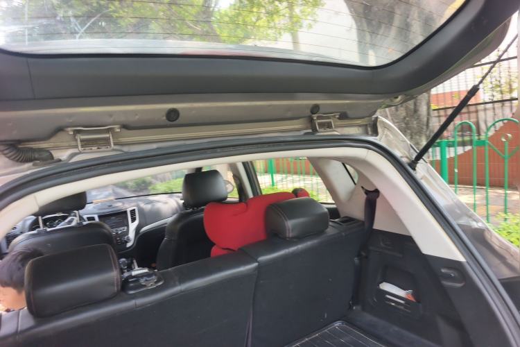 Used CHANGAN CS35 2015 1.6L Automatic Luxury Model China IV Standard
