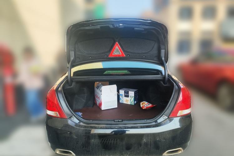 Used Toyota Crown 2010 2.5L Royal Trunk