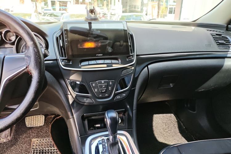 Used Buick Regal 2015 1.6T Leading Technology Model
