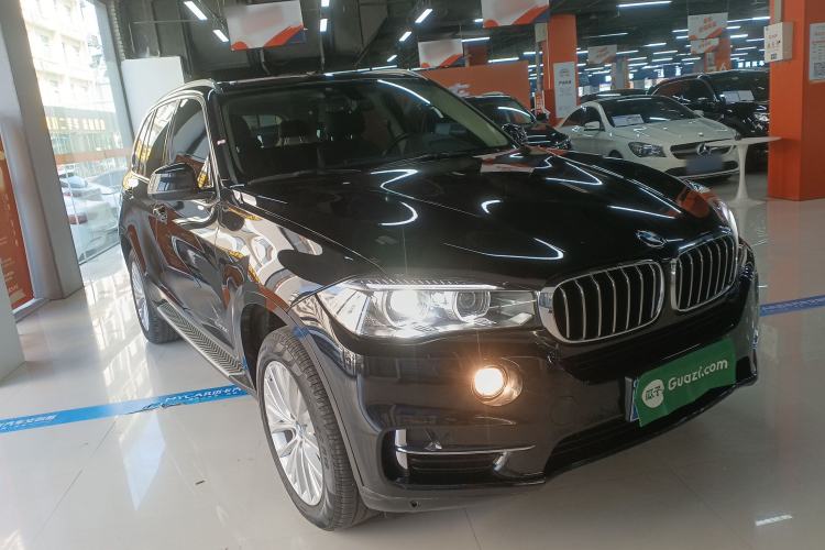Used BMW X5 2017 xDrive28i
