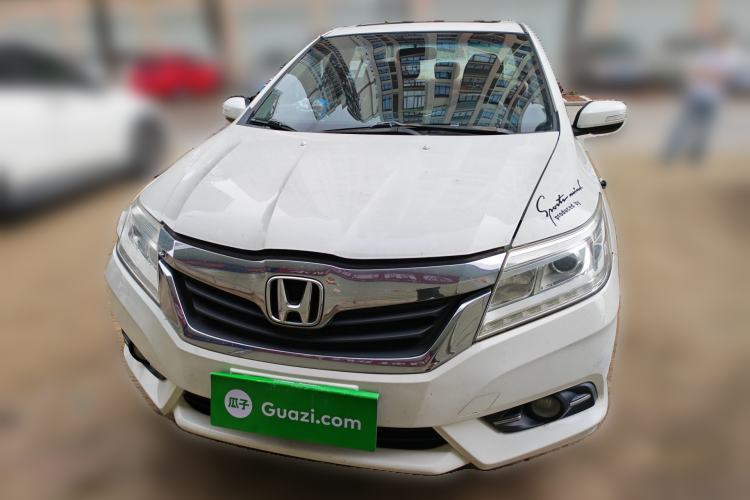 Used Honda Crider 2015 1.8L automatic luxury edition
