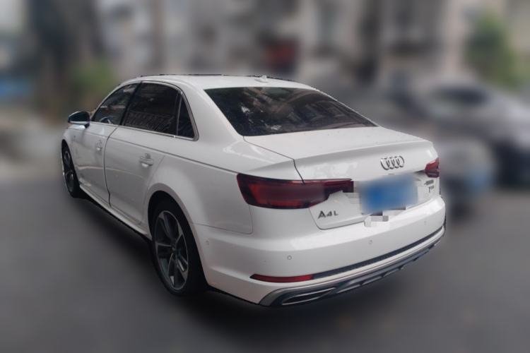 Used Audi A4L 2019 40 TFSI Fashion Edition China VI Emission Standard
