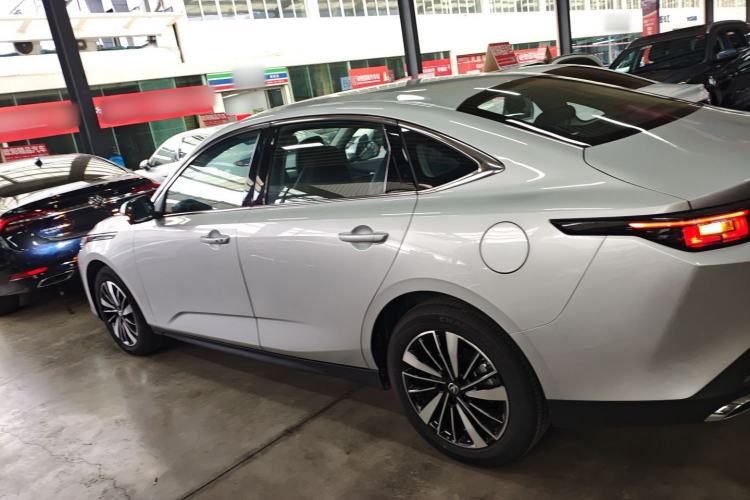 Used Changan Eado PHEV 2025 Smart New Blue Whale 145KM Battleship Edition
