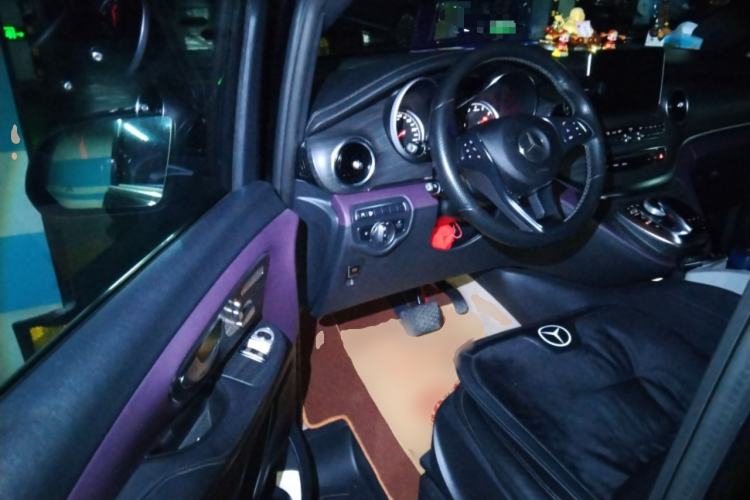 Used Mercedes-Benz V-Class  Driver Seat