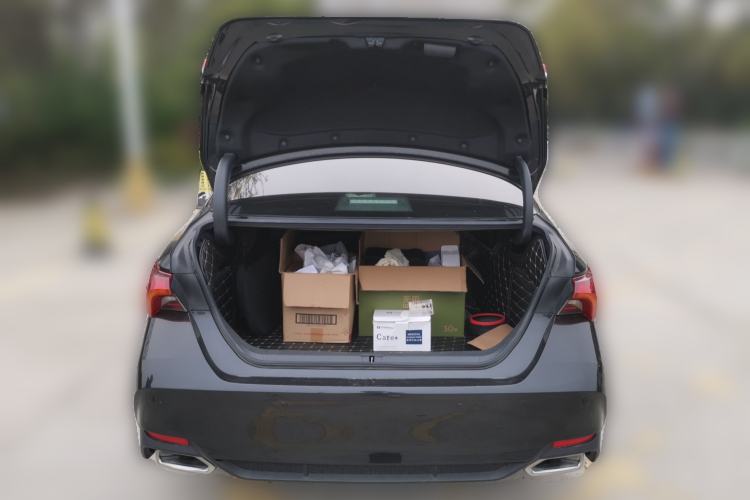 Used Toyota Avalon 2019 2.5L Ambition Version China VI Standard Trunk