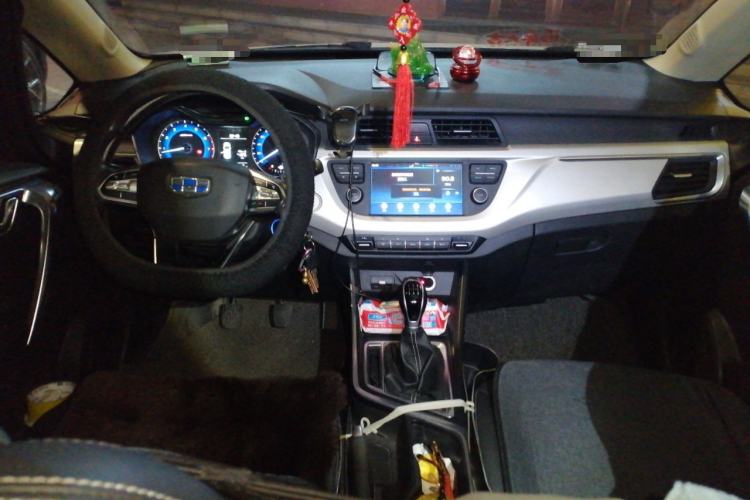 Used Geely Auto Vision X3 2019 Upgraded Model 1.5L Manual Elite Version
