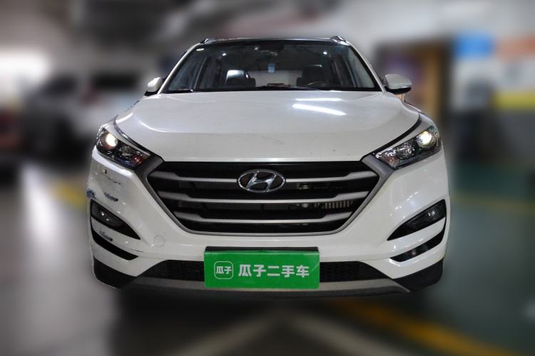 Used Hyundai Tucson 2018 1.6T Dual-Clutch Two-Wheel Drive 15th Anniversary Special Edition
