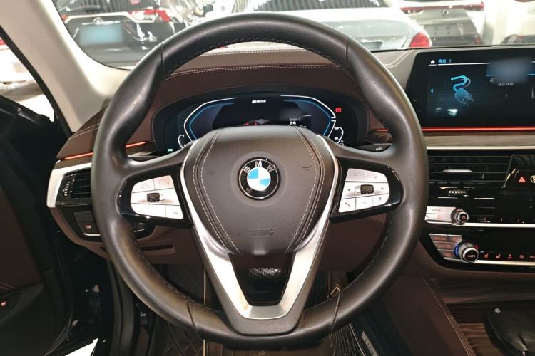 Used BMW 5 Series New Energy 2020 Mileage Upgrade Version 530Le Pioneer Edition