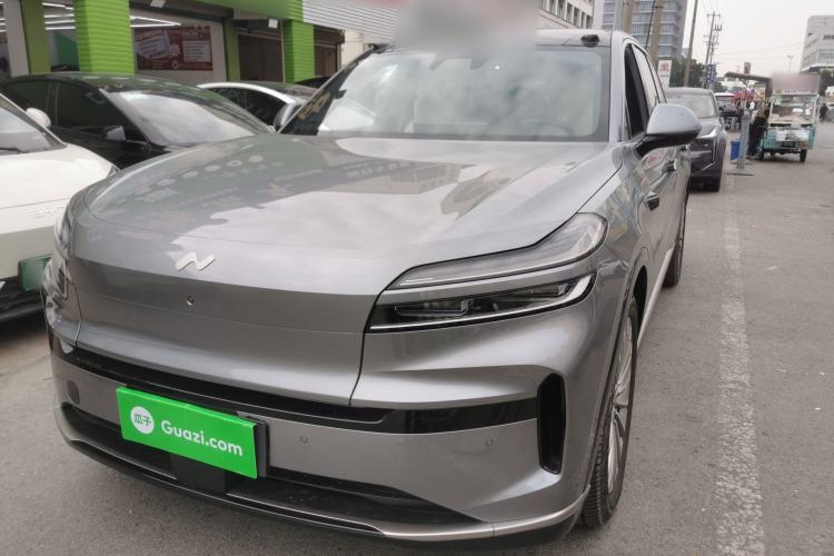 Used ONVO Luxeed L90 2025 Model—Ultra Six-Seater Version