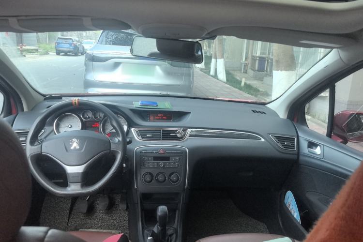 Used Peugeot 308 2014 Enjoy Edition Classic 1.6L Manual YouShang Model
