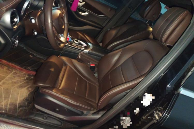 Used Mercedes-Benz GLC 2018 Facelift GLC 260 4MATIC Luxury Edition
