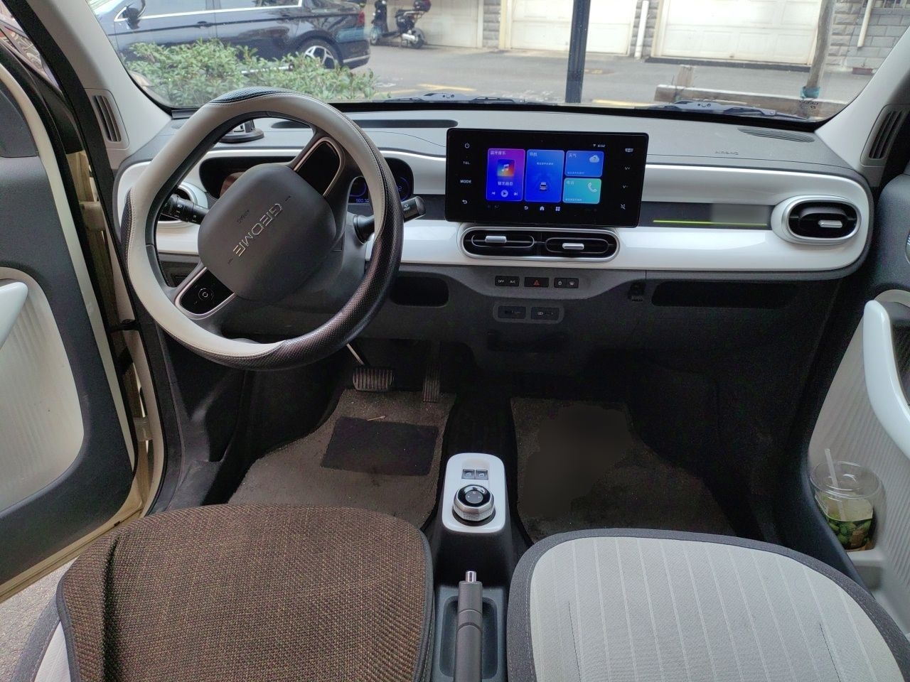 Geely Galaxy Panda 2025 210 km – Yuanqi Bear — снимка 9