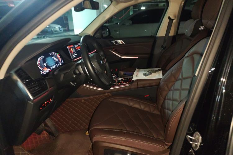 Used BMW X5 2022 xDrive 30Li M Sport Package