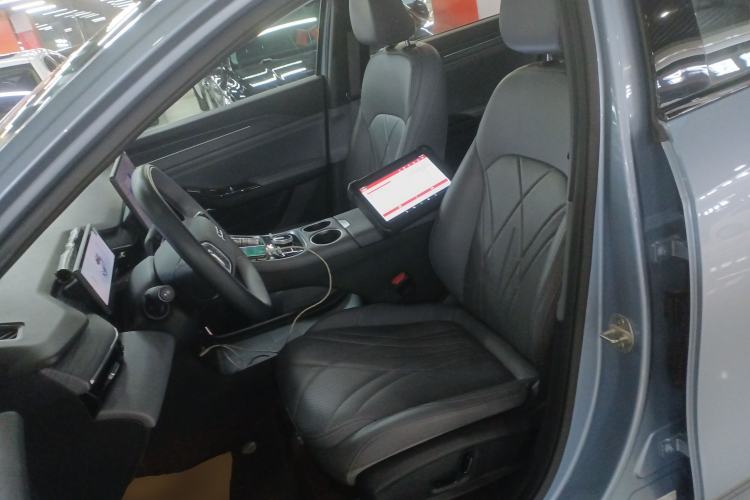 Used Geely Galaxy L6 2025 EM-i 140km Starship Edition