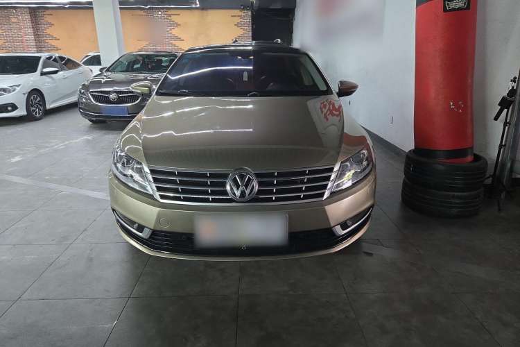 Used Volkswagen FAW-Volkswagen CC 2016 2.0 TSI Luxury Model

