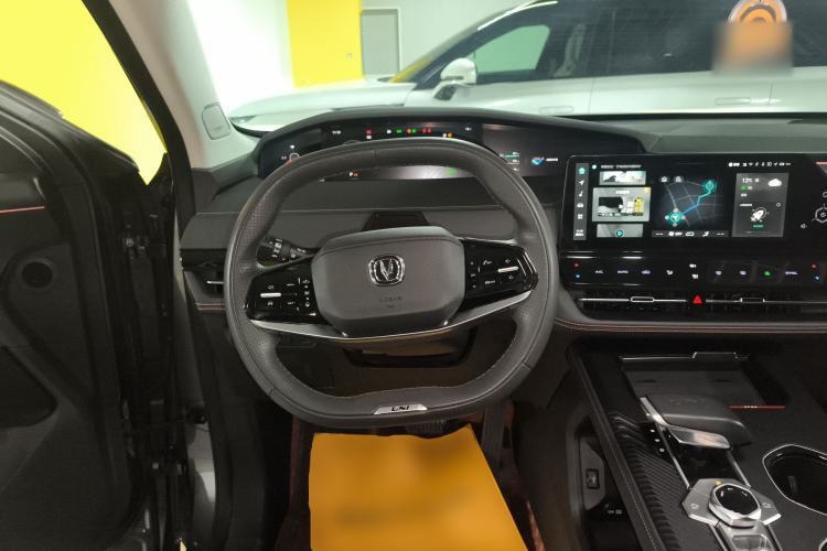 Used Changan UNI-K iDD 2022 Blue Whale iDD 130km 1.5T Prestige Model
