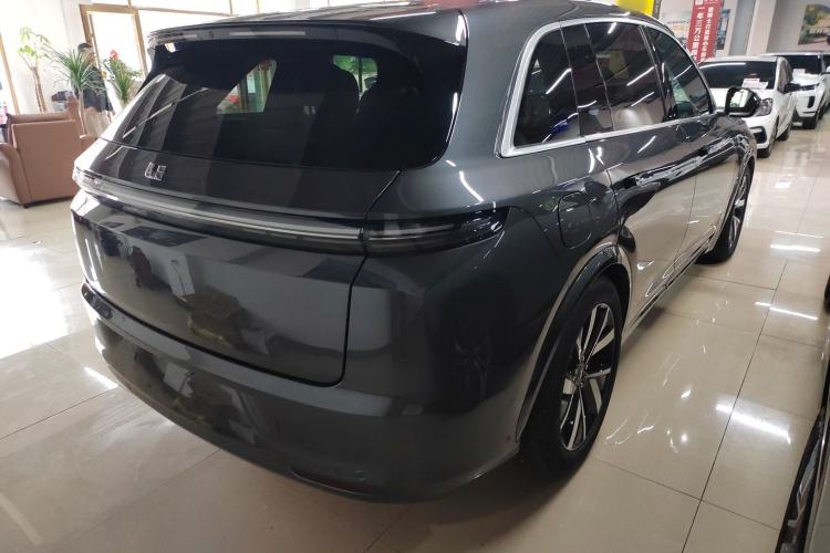 Used Li Auto L7 2023 Pro Model Rear Right 45 Deg