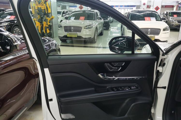 Used Lincoln Corsair 2022 2.0T Two-Wheel Drive Deluxe Edition