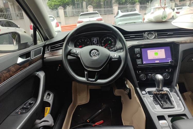 Used Volkswagen Magotan 2019 330TSI DSG Luxury Version China VI Standard